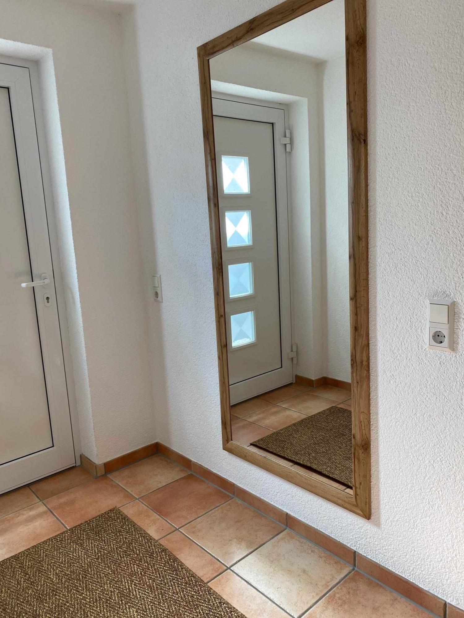 Im Apartment *
